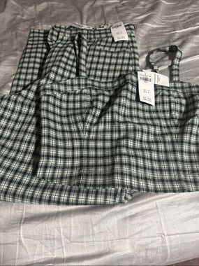 Hollister Green Plaid Shorts & Matching Cami Set